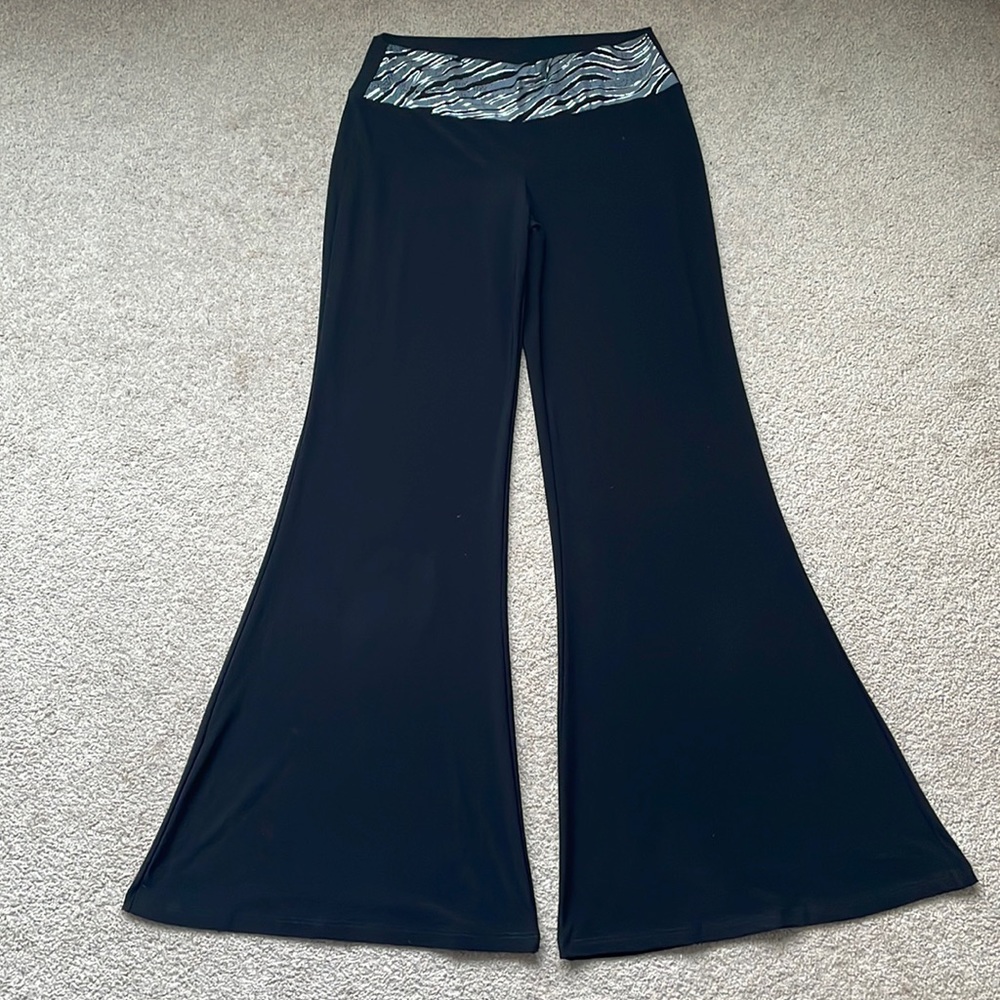 Black Wide Leg Yoga Pants Zebra Print Waistband Size M